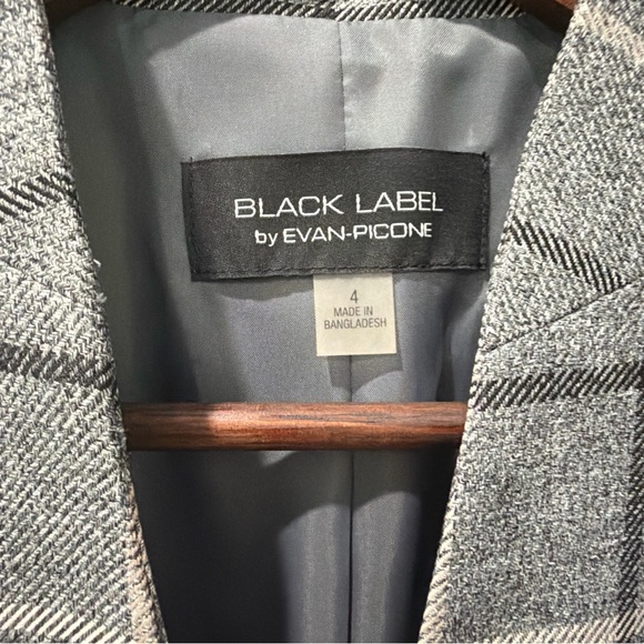 Evan Picone Gray Plaid Women's Blazer - Picture 2 of 8